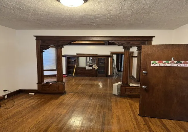 Homes for sale in Chicago, IL | 3919 W Monroe St, Chicago, IL 60624 | MLS# 12681235