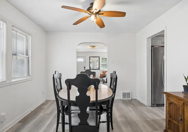 5th image of 1215 W Jefferson St, Joliet, IL 60435 | MLS# 12681326