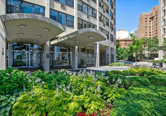 Homes for sale in Chicago, IL | 1150 N Lake Shore Dr #24C, Chicago, IL 60611 | MLS# 12681361