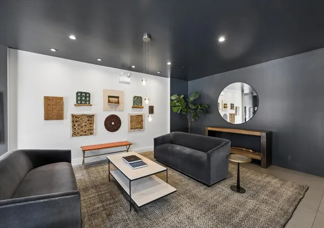 Homes for sale in Chicago, IL | 1701 W Webster Ave #601, Chicago, IL 60614 | MLS# 12681373