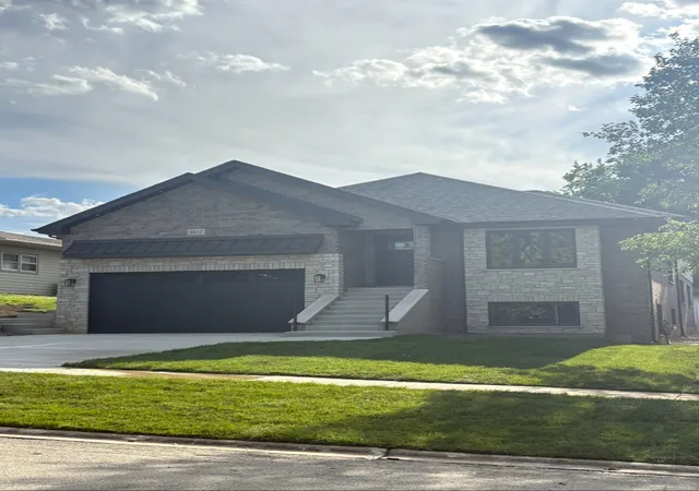 1st image of 9432 S 82 Ct, Hickory Hills, IL 60457 | MLS# 12681457