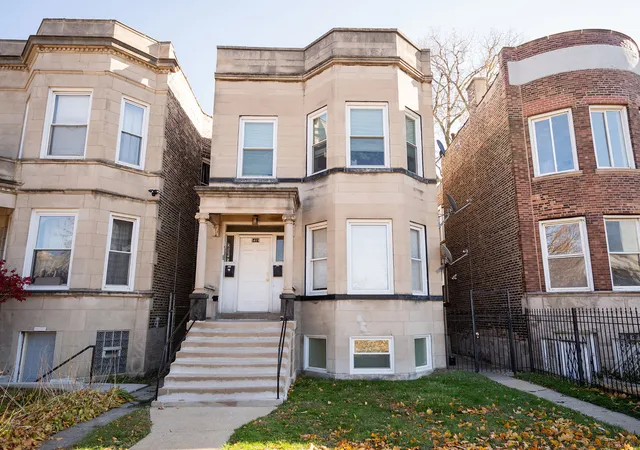 Homes for sale in Chicago, IL | 5419 S Wabash Ave, Chicago, IL 60615 | MLS# 12681458