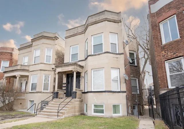 Homes for sale in Chicago, IL | 5419 S Wabash Ave, Chicago, IL 60615 | MLS# 12681458
