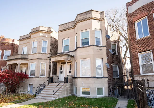 Homes for sale in Chicago, IL | 5419 S Wabash Ave, Chicago, IL 60615 | MLS# 12681458