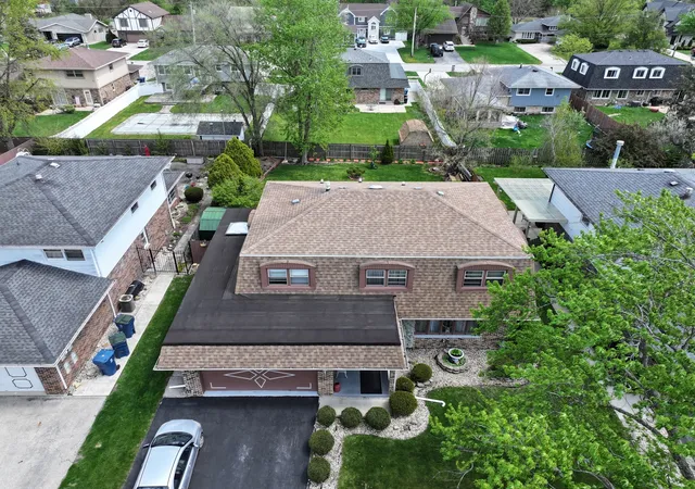 Homes for sale in Palos Hills, IL | 10347 S Alta Dr, Palos Hills, IL 60465 | MLS# 12681480