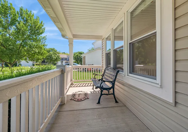 Homes for sale in Grayslake, IL | 1312 Chesterfield Ln, Grayslake, IL 60030 | MLS# 12681499