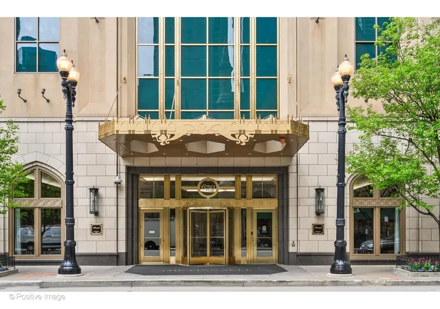 Homes for sale in Chicago, IL | 21 E Huron St #3204, Chicago, IL 60611 | MLS# 12681557