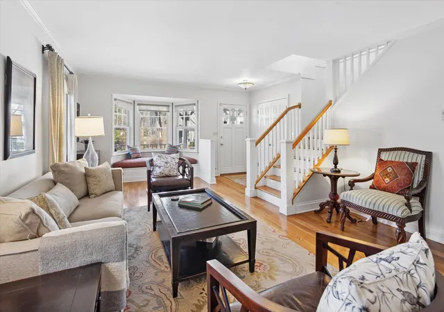 4th image of 1421 Wilmette Ave, Wilmette, IL 60091 | MLS# 12681568