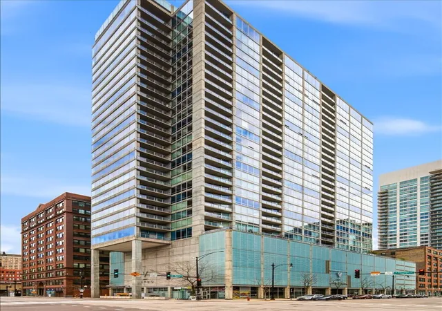 Photo 2 of Condo for sale at 611 S Wells St #1110, Chicago, IL 60607 | MLS# 12681673 | Listing updated on 2026-08-21