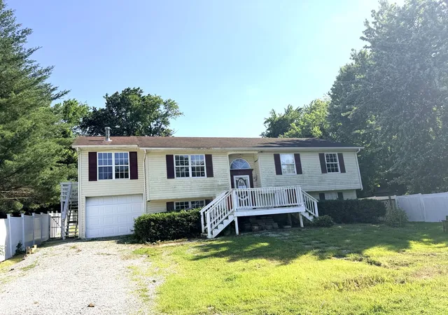 1st image of 912 Glenn Ave, Carterville, IL 62918 | MLS# 12681693
