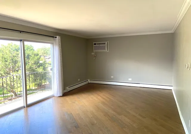 Homes for sale in Orland Park, IL | 9008 W 140Th St #3A, Orland Park, IL 60462 | MLS# 12681715