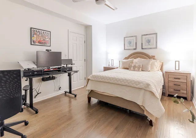 2nd image of 1352 W Hubbard St, Chicago, IL 60642
