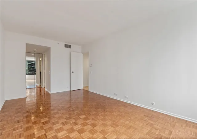 Homes for sale in Chicago, IL | 400 E Ohio St, Chicago, IL 60611