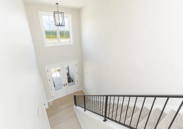 Photo 3 of Single family home for sale at 5105 Castlebar Dr, Bloomington, IL 61705 | MLS# 12681758 | Listing updated on 2026-09-25