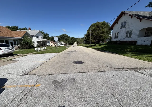 Homes for sale in Orion, IL | 407 10th Ave, Orion, IL 61273 | MLS# 12681785