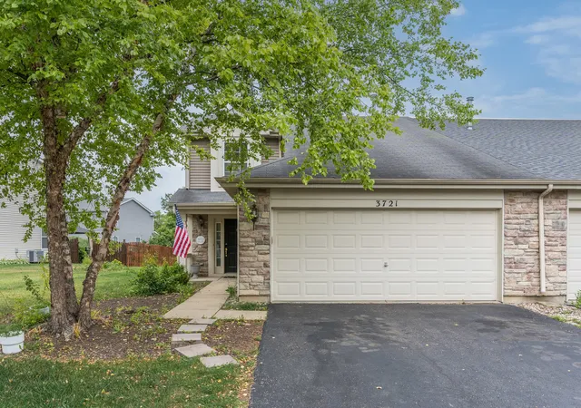 Homes for sale in Joliet, IL | 3721 Harms Rd, Joliet, IL 60435 | MLS# 12681786