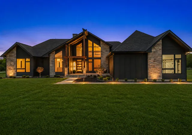 2nd image of 4311 Red Tail Ln, Mc Henry, IL 60051 | MLS# 12681851