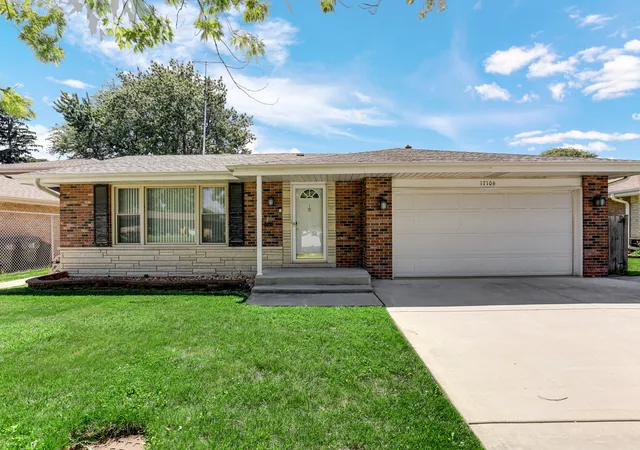 Homes for sale in South Holland, IL | 17106 Ingleside Ave, South Holland, IL 60473 | MLS# 12681943