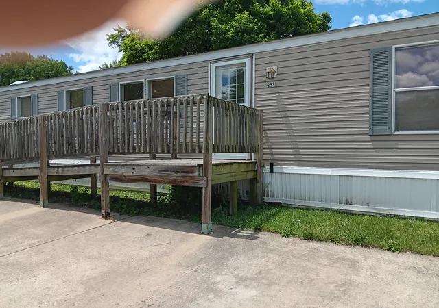 2nd image of 253 Park Ln, Sauk Village, IL 60411 | MLS# 12681960
