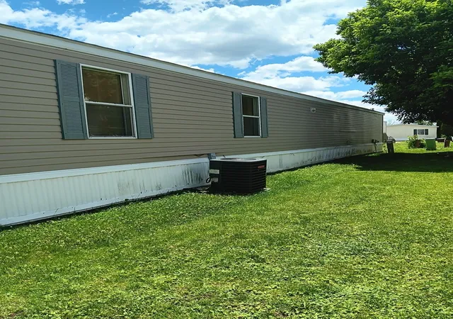 3rd image of 253 Park Ln, Sauk Village, IL 60411 | MLS# 12681960