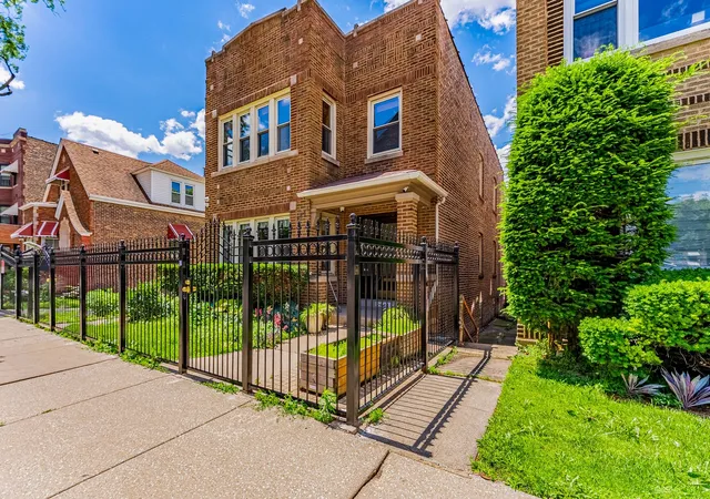 Homes for sale in Chicago, IL | 2844 S Throop St, Chicago, IL 60608 | MLS# 12681989