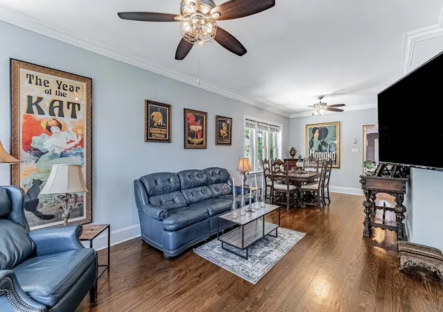 Homes for sale in Chicago, IL | 2844 S Throop St, Chicago, IL 60608 | MLS# 12681989