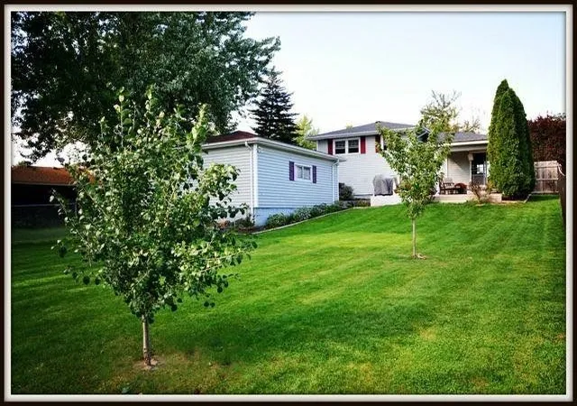 Photo 2 of Single family home for sale at 16401 Olcott Ave, Tinley Park, IL 60477 | MLS# 12682013 | Listing updated on 2026-10-07
