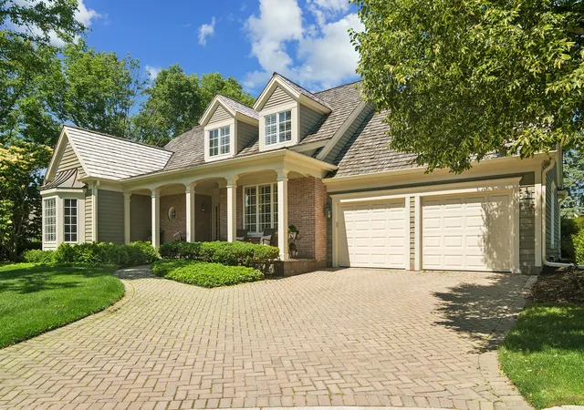 1st image of 672 S Balmoral Ct, Lake Forest, IL 60045 | MLS# 12682019