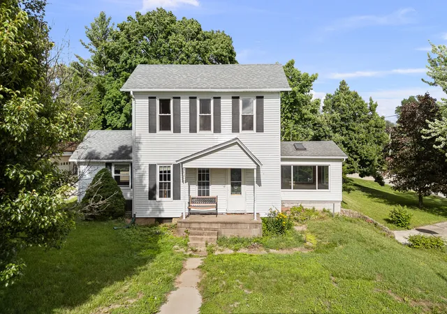 Homes for sale in Port Byron, IL | 802 N High St, Port Byron, IL 61275 | MLS# 12682108