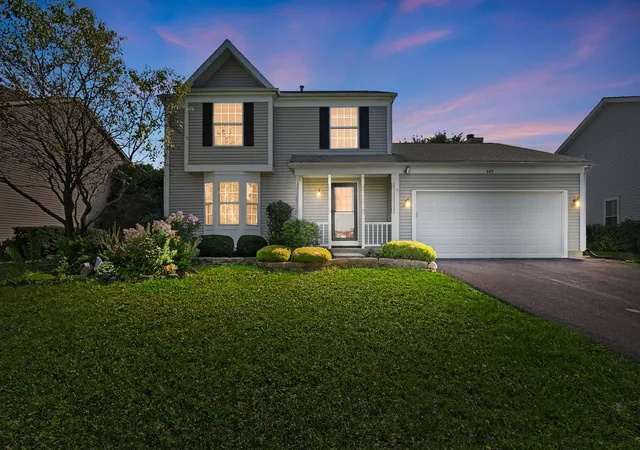 Single family home for sale at 449 S Pershing Ave, Mundelein, IL 60060 | MLS# 12682137