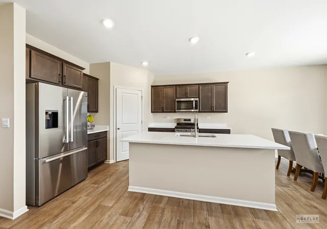 5th image of 504 Sequoia Ct, Oswego, IL 60543 | MLS# 12682151