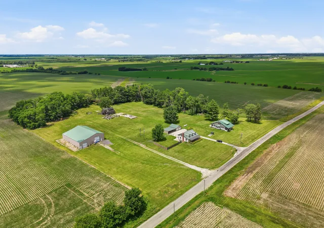 Photo 2 of Single family home for sale at 2283 E 2750th Street, Kewanee, IL 61443 | MLS# 12682161 | Listing updated on 2026-09-20