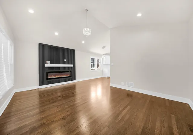 4th image of 4331 S Campbell Ave, Chicago, IL 60632 | MLS# 12682269