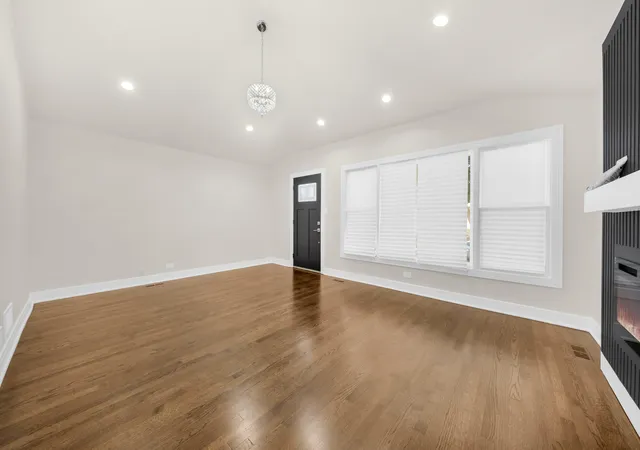 5th image of 4331 S Campbell Ave, Chicago, IL 60632 | MLS# 12682269