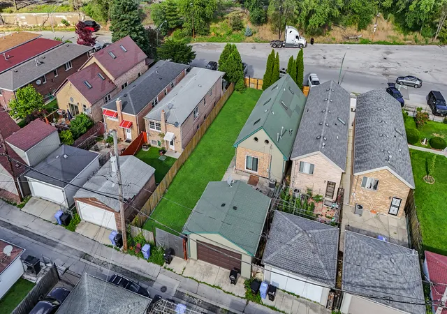 5th image of 3844 S Artesian Ave, Chicago, IL 60632 | MLS# 12682286