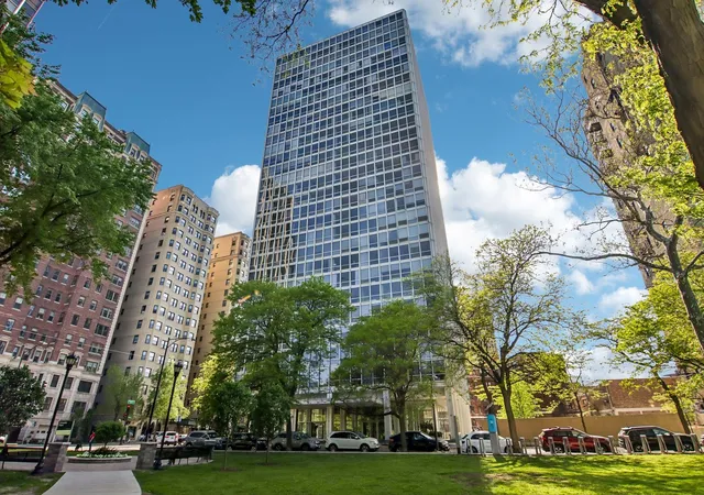 1st image of 2400 N Lakeview Ave #1704, Chicago, IL 60614 | MLS# 12682316