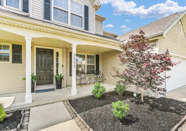 image of 3905 Wild Flower Dr, Champaign, IL 61822 | MLS# 12682326