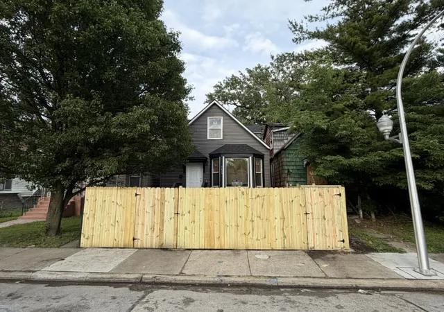 Homes for sale in Chicago, IL | 6619 S Aberdeen St, Chicago, IL 60621 | MLS# 12682406