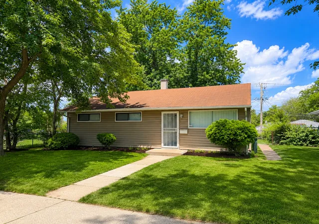 2nd image of 14631 Lincoln Ave, Dolton, IL 60419 | MLS# 12682433