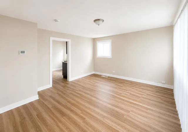 5th image of 14631 Lincoln Ave, Dolton, IL 60419 | MLS# 12682433