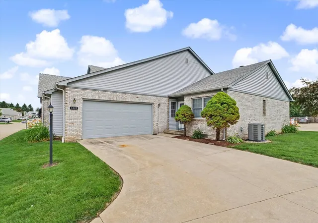 Homes for sale in Savoy, IL | 1409 Quail Run Dr #1409, Savoy, IL 61874 | MLS# 12682436