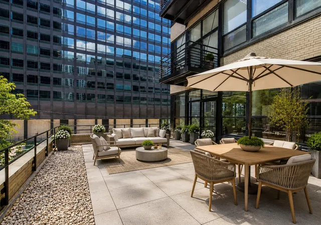 Photo 2 of Condo for sale at 130 S Canal St #215, Chicago, IL 60606 | MLS# 12682468 | Listing updated on 2026-10-19