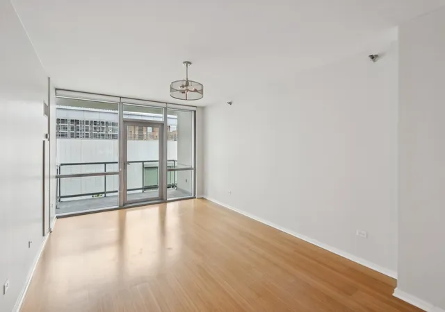 Homes for sale in Chicago, IL | 123 S Green St #402B, Chicago, IL 60607 | MLS# 12682477
