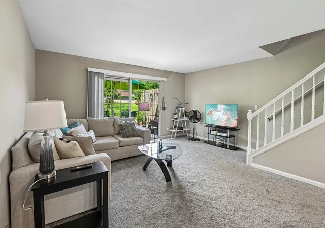 Homes for sale in Bolingbrook, IL | 421 Lakeview Cir, Bolingbrook, IL 60440 | MLS# 12682554
