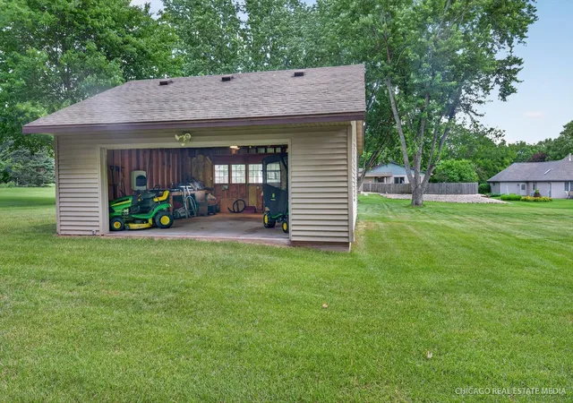 Homes for sale in Roscoe, IL | 10062 Jesters Row, Roscoe, IL 61073 | MLS# 12682570