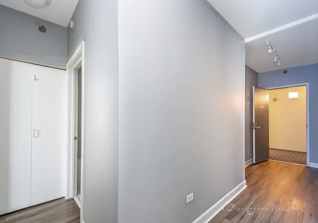 Homes for sale in Chicago, IL | 330 N Jefferson St #2007, Chicago, IL 60661 | MLS# 12682577