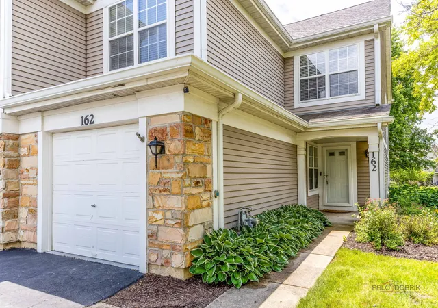 1st image of 162 Fairfield Ln #162, Carol Stream, IL 60188 | MLS# 12682587