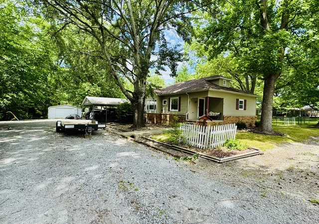 1st image of 501 Franklin St, West Frankfort, IL 62896 | MLS# 12682601