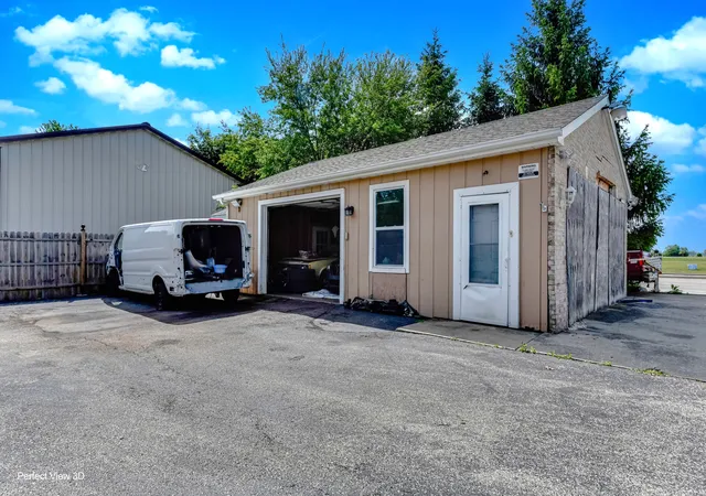 4th image of 20753 Mary Dr, Lockport, IL 60441 | MLS# 12682609