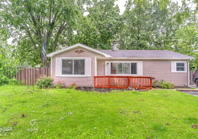 Homes for sale in Crete, IL | 442 W Auburn Ln, Crete, IL 60417 | MLS# 12682640